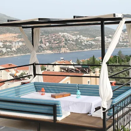 Lizo 3* Kalkan